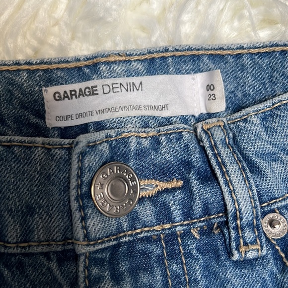 Garage Denim Mom Distressed Jeans - Picture 6 of 14